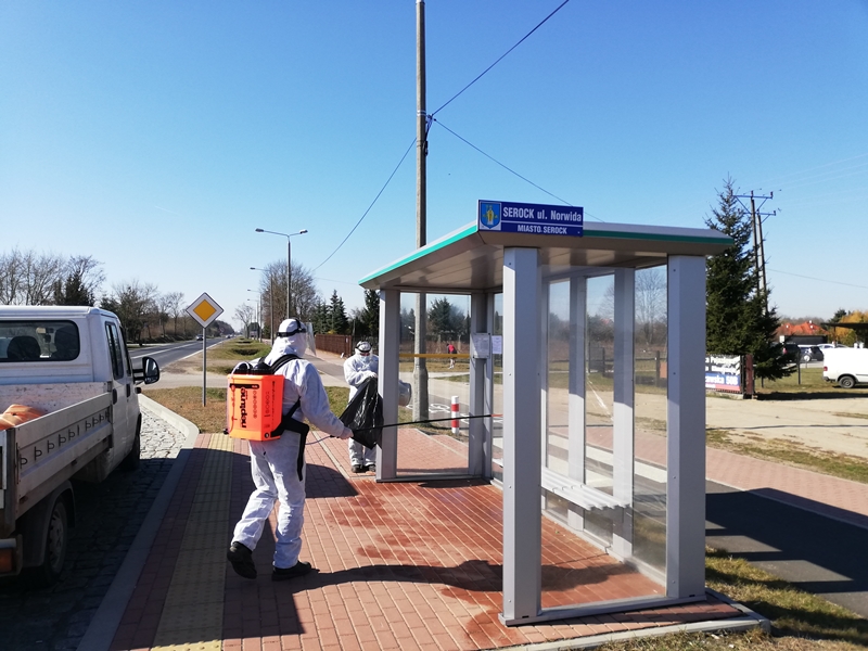 Dezynfekcja przystanków na terenie miasta i gminy Serock