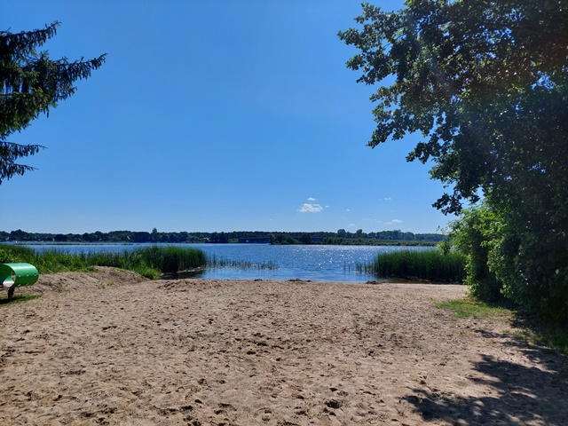 „Odświeżona” plaża w Wierzbicy